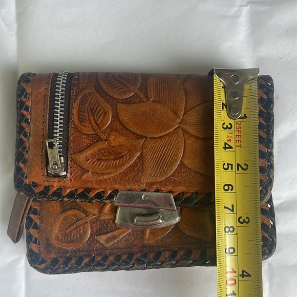 Vintage Hand Tooled Leather Wallet Floral Mexico - Picture 9 of 9
